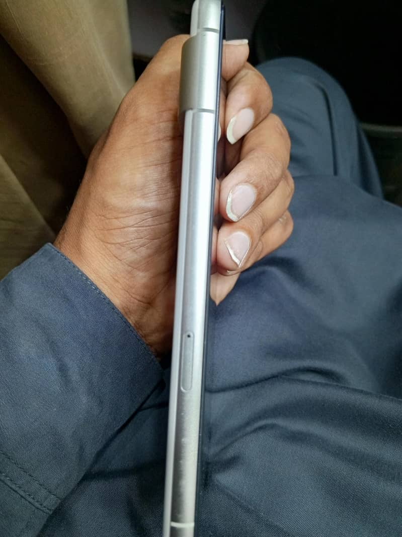 Google Pixel 7 5