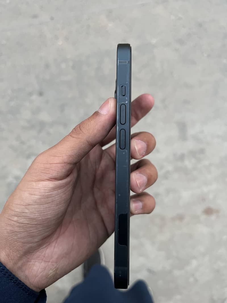 Apple iPhone 14 1
