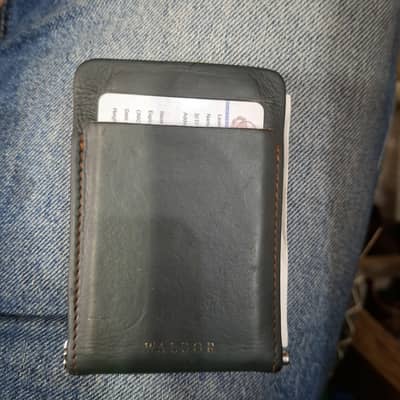 Waldore Magnetic leather Wallet