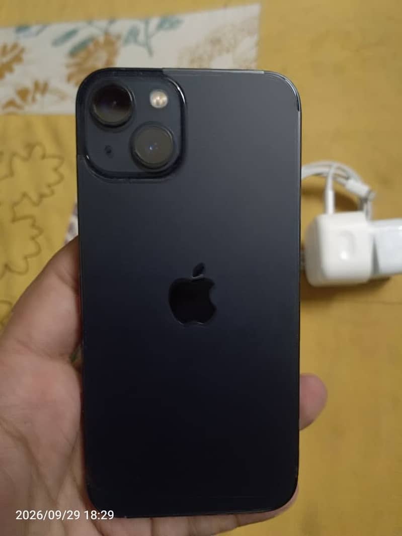 Apple iPhone 13 0