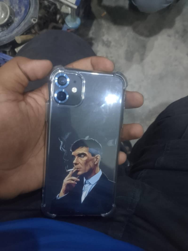 Apple iPhone 11 0
