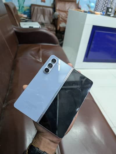 Samsung fold z5