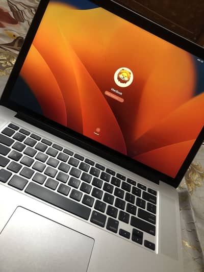 Macbook pro 2015 mid 15inches