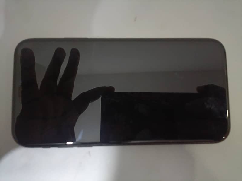 Apple iPhone 11 3