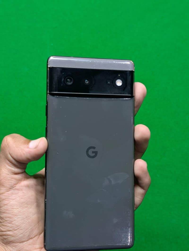 Google Pixel 6 4