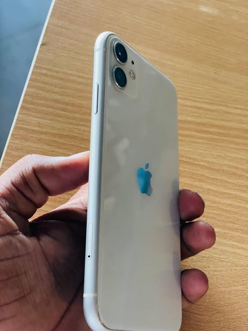 Apple iPhone 11 1