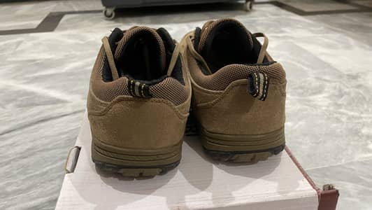 Casual Shoes ( size 9 )
