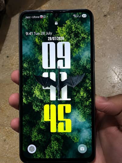 Samsung Mobile A06 Exchange Possible With iPhone 11 JV