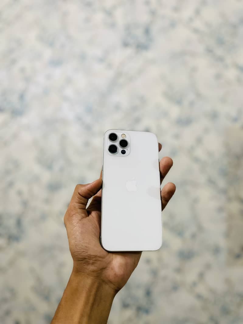 Apple iPhone 12 Pro 6