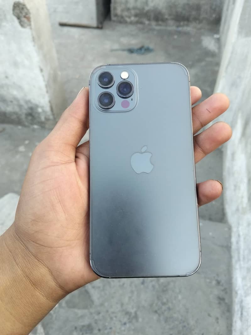 Apple iPhone 12 Pro 0