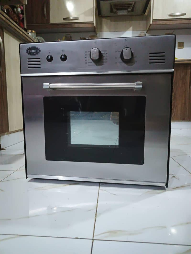 Baking oven 0