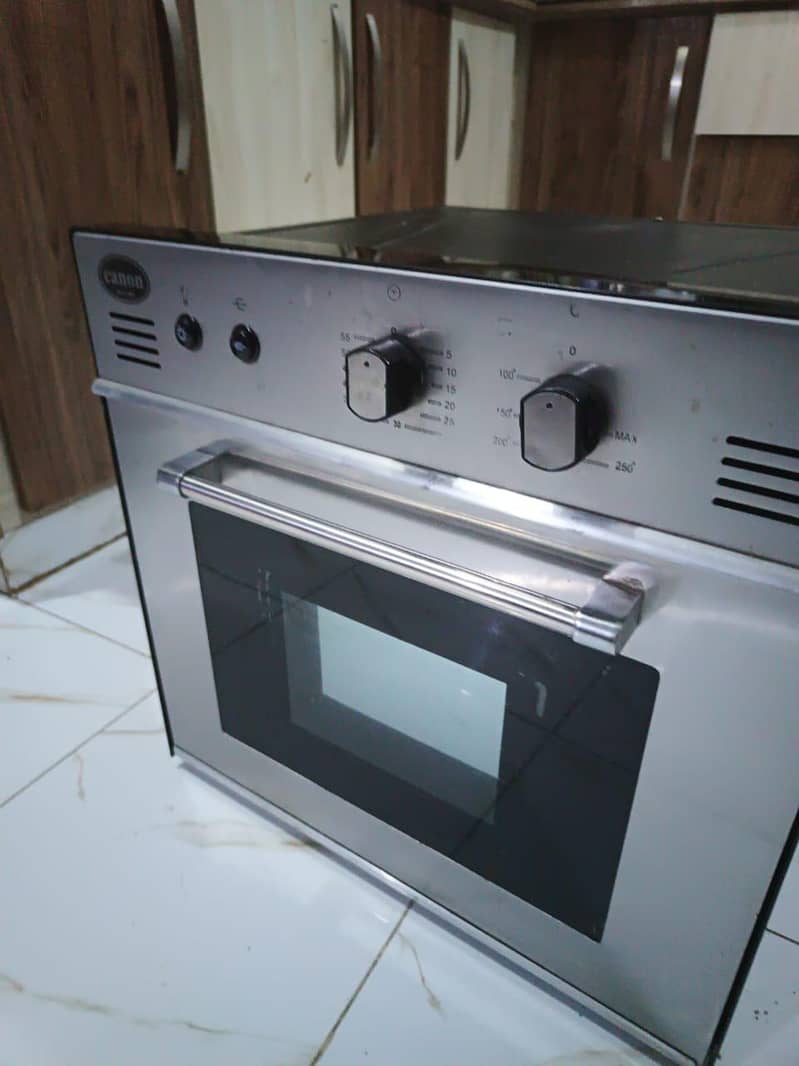 Baking oven 1