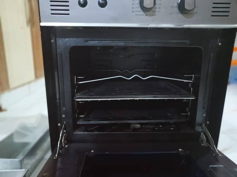 Baking oven 5