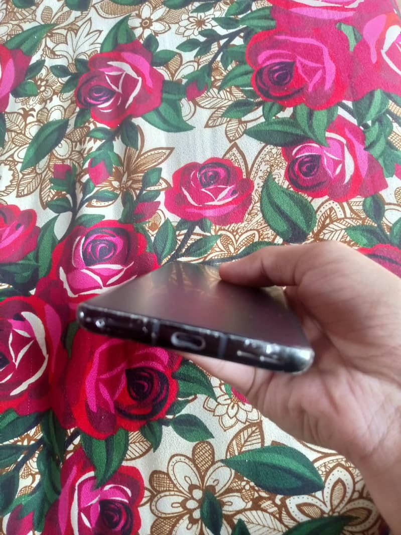 One Plus 9 Pro 5