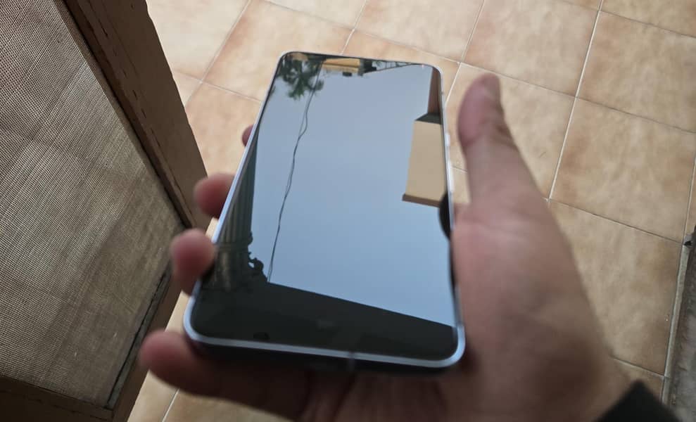 Google Pixel 8 Pro 10
