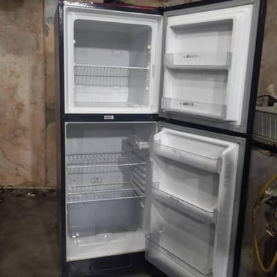Dawlance refrigerator
