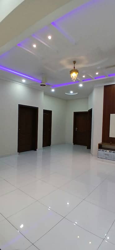 10 MARLA ELEGANT DESIGN SINGLE STORY HOUSE FOR SALE IN SOAN GARDEN