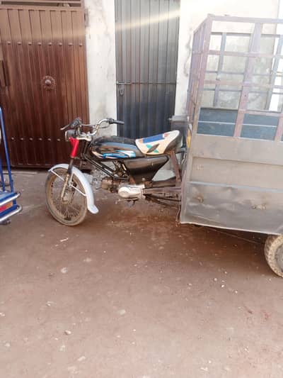 United 100cc 6x4 body size Lahore number engine ok Hy