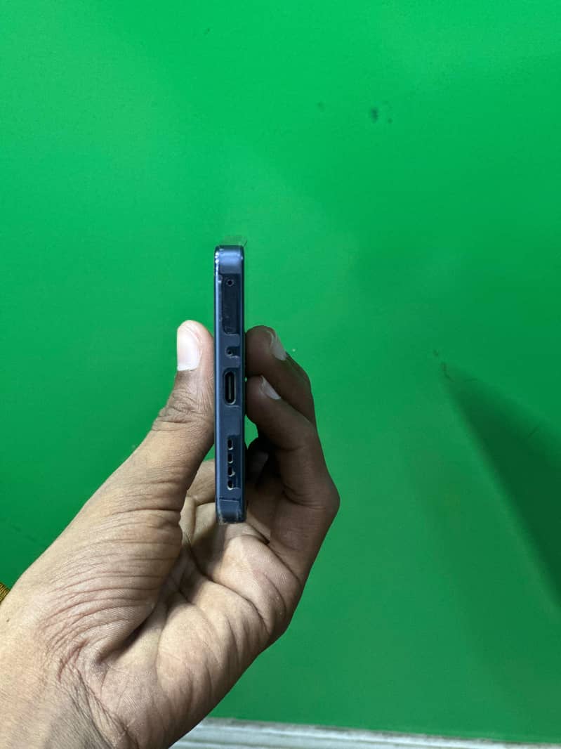 Infinix Note 40 4