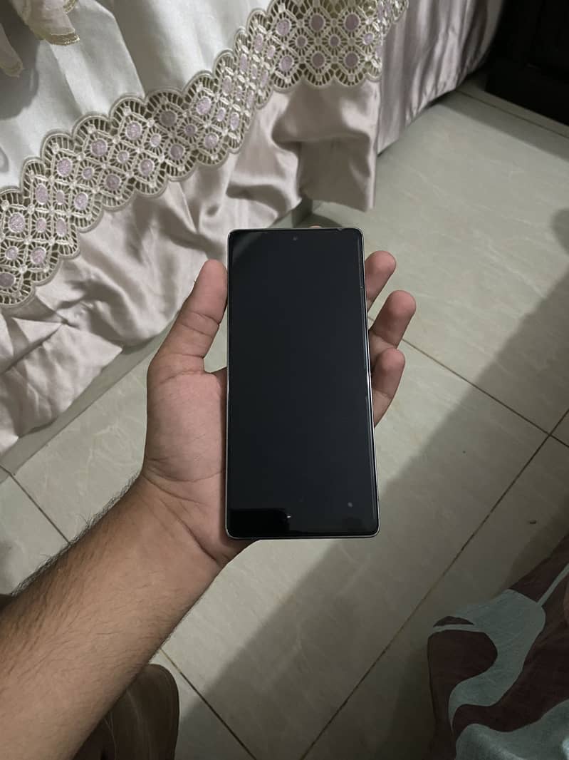 Infinix Note 40 8