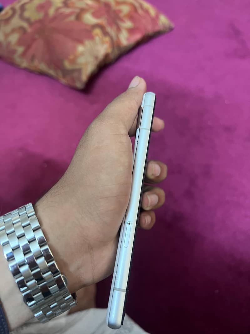 Google Pixel 7a 3
