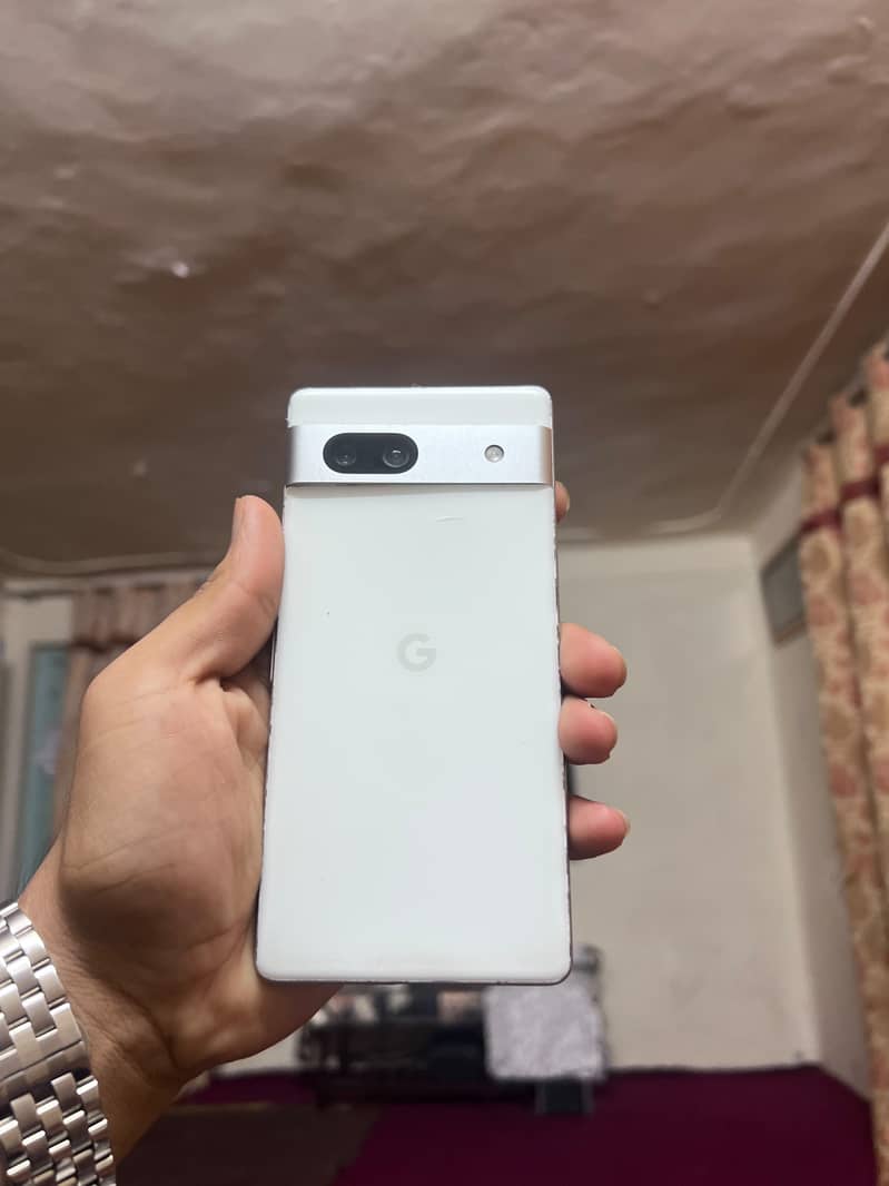 Google Pixel 7a 5