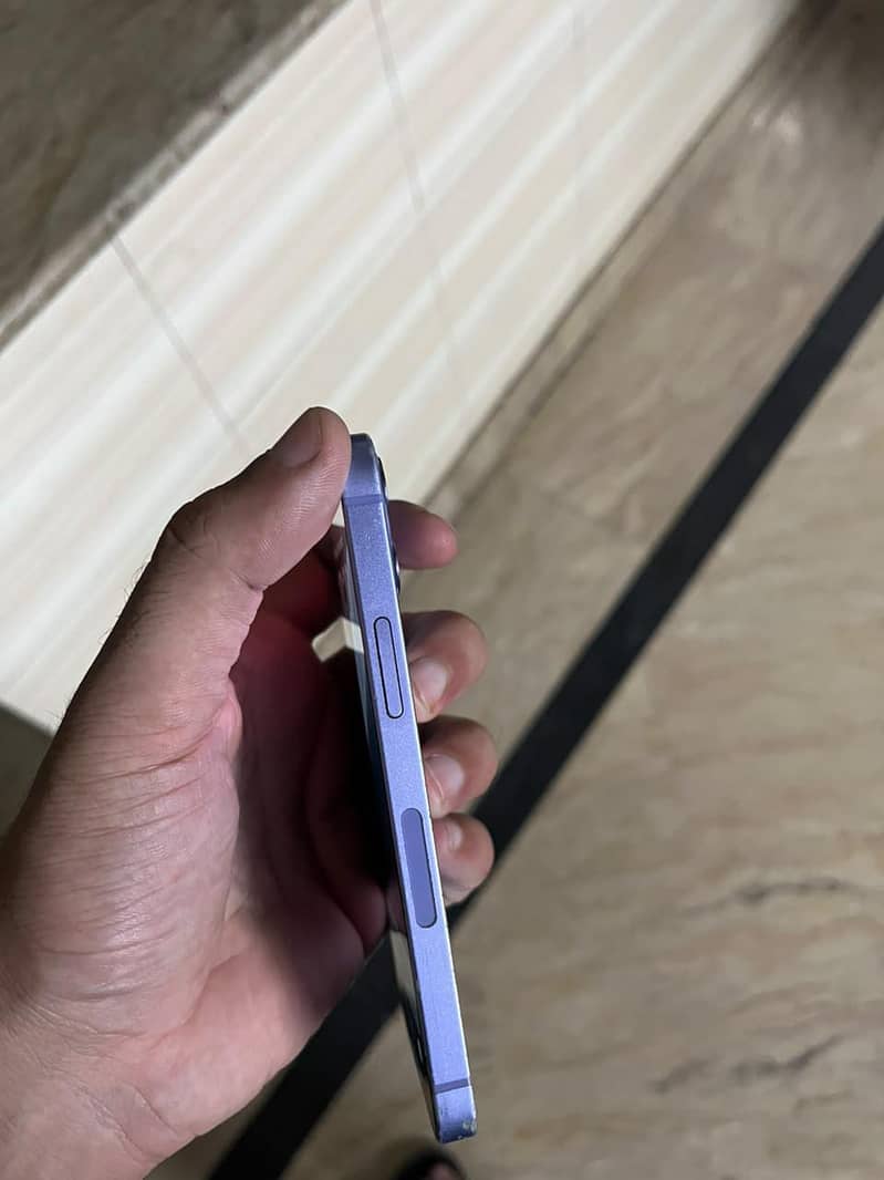 Apple iPhone 12 mini 2