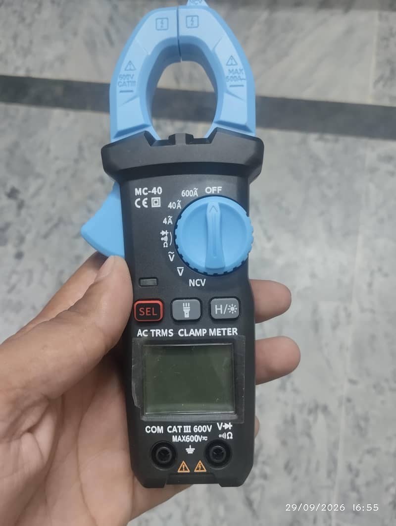 clamp meter 1