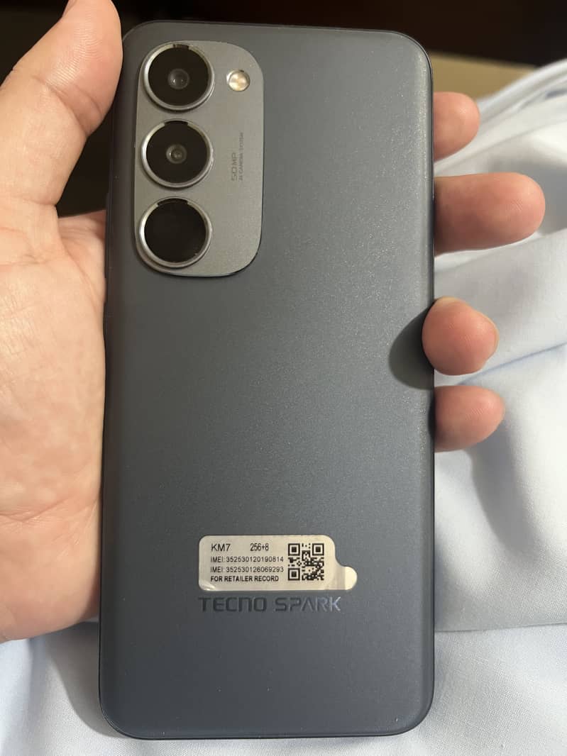 Tecno spark 40 pro plus 0