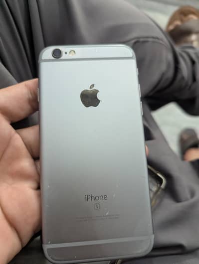 Apple iPhone 6S