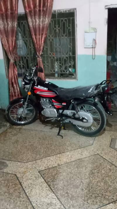 Suzuki GS 150 8 km