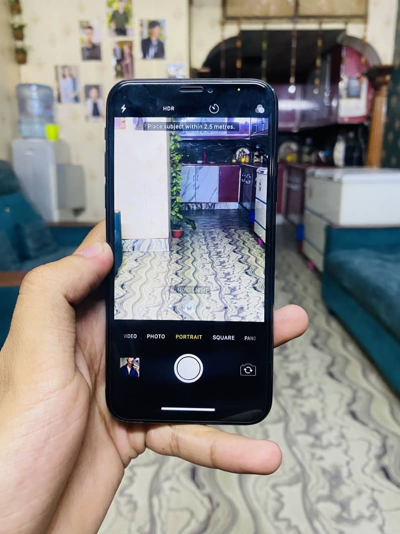 iPhone X Lush condition 0