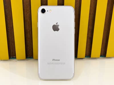 Apple iPhone 7