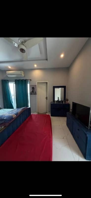 1 Fully Furnished Bed Room With Attached Bathroom Available For Rent Only For Female.