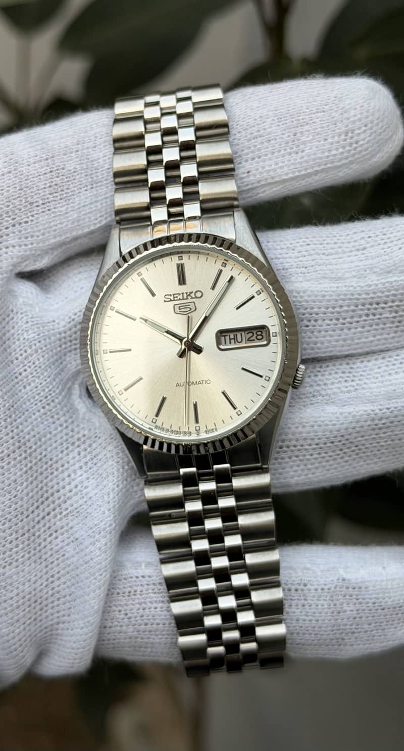 Seiko 5 4