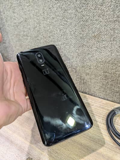 OnePlus 6T FOR SALE URGENT