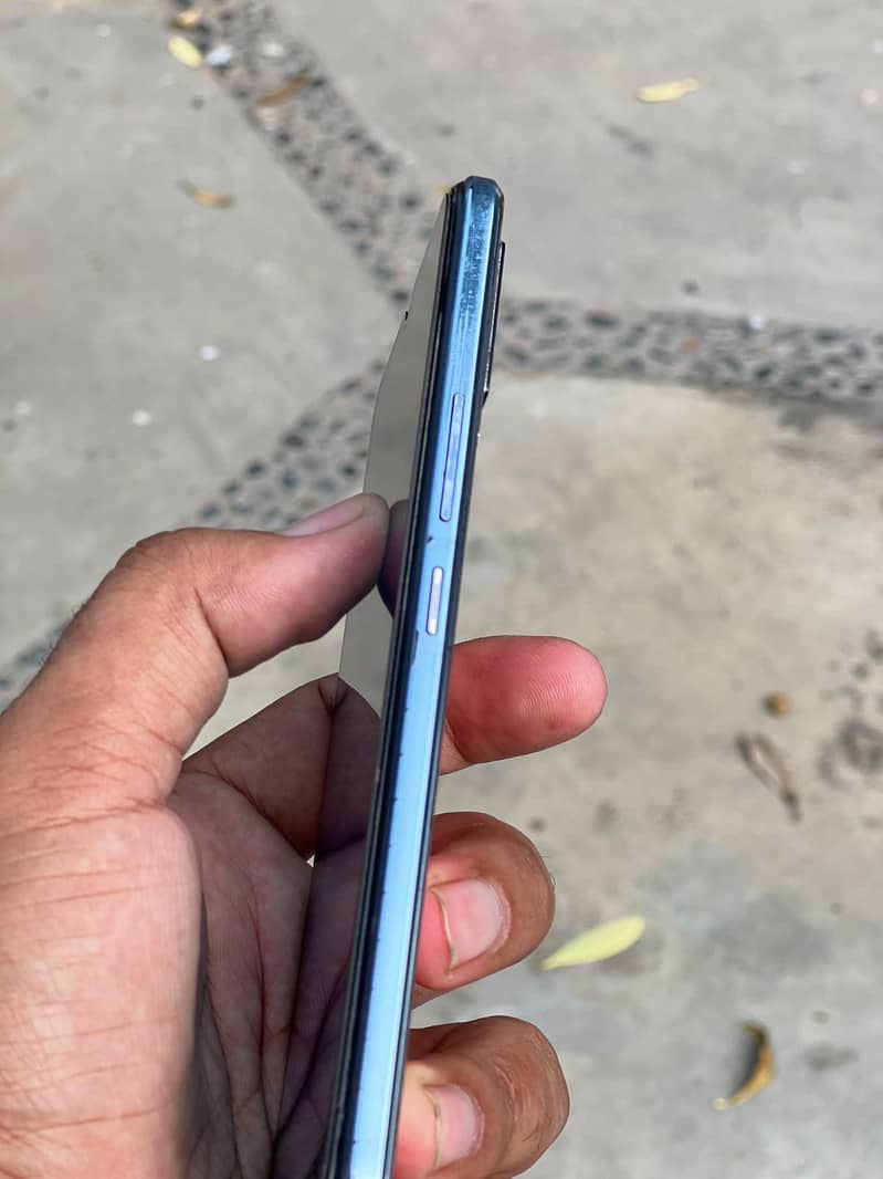 Vivo V21 2