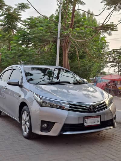 Toyota Corolla Altis 2015
