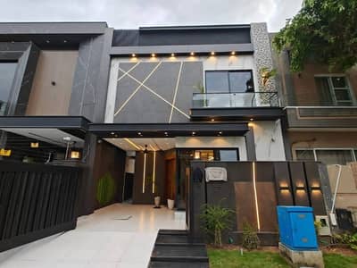One Of Most Luxurios 5 Marla House Available For Rent IN Dha Phase 9 Town
