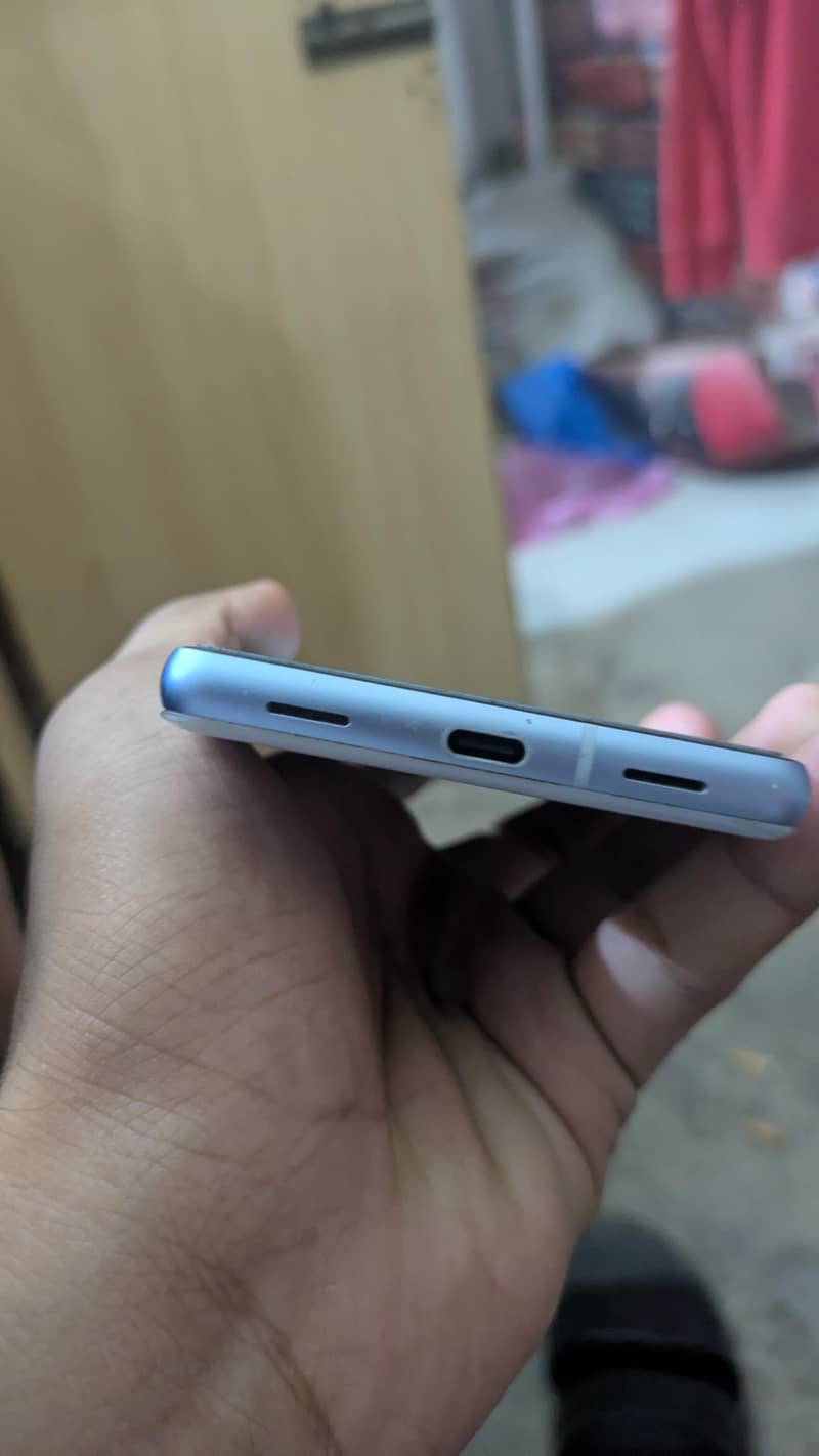 Google Pixel 7a 2