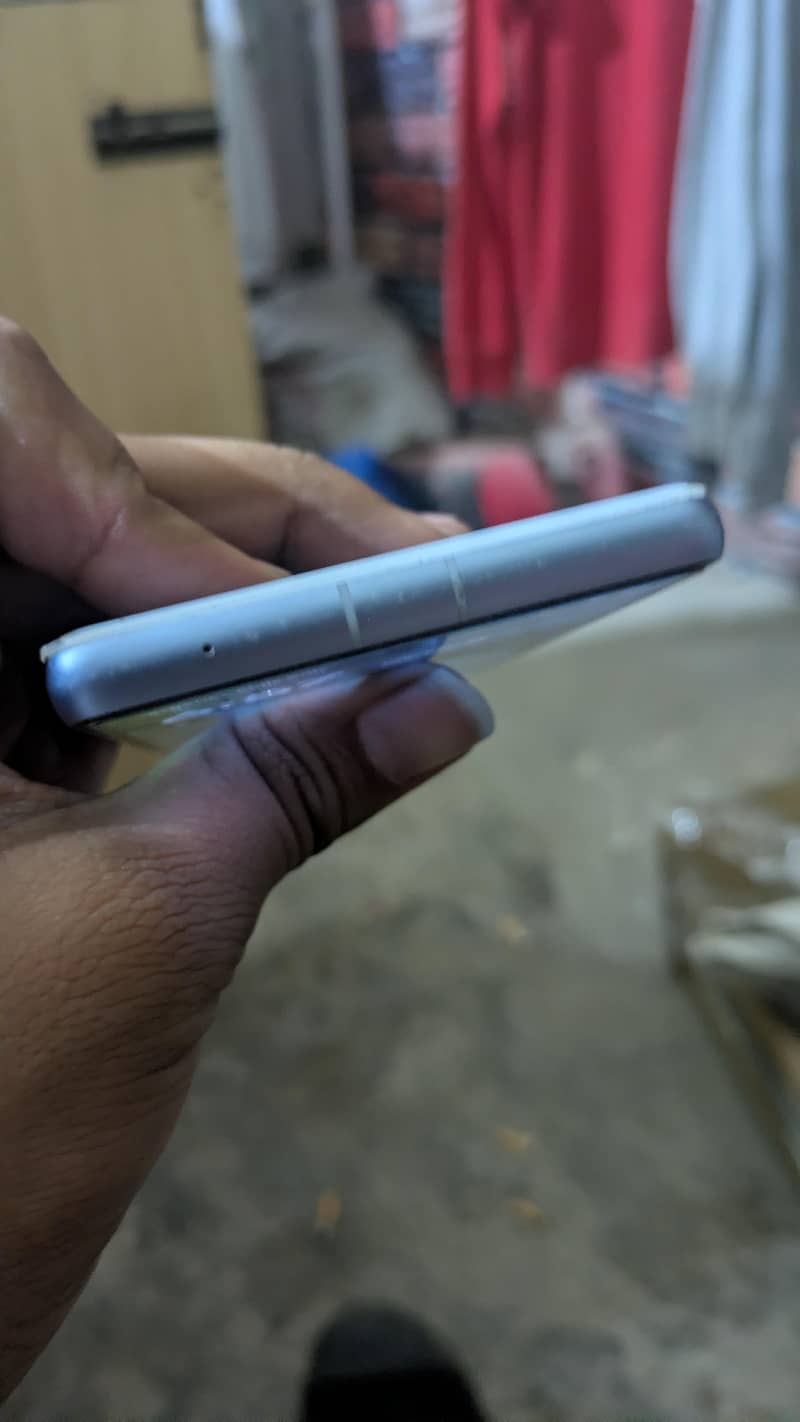 Google Pixel 7a 4