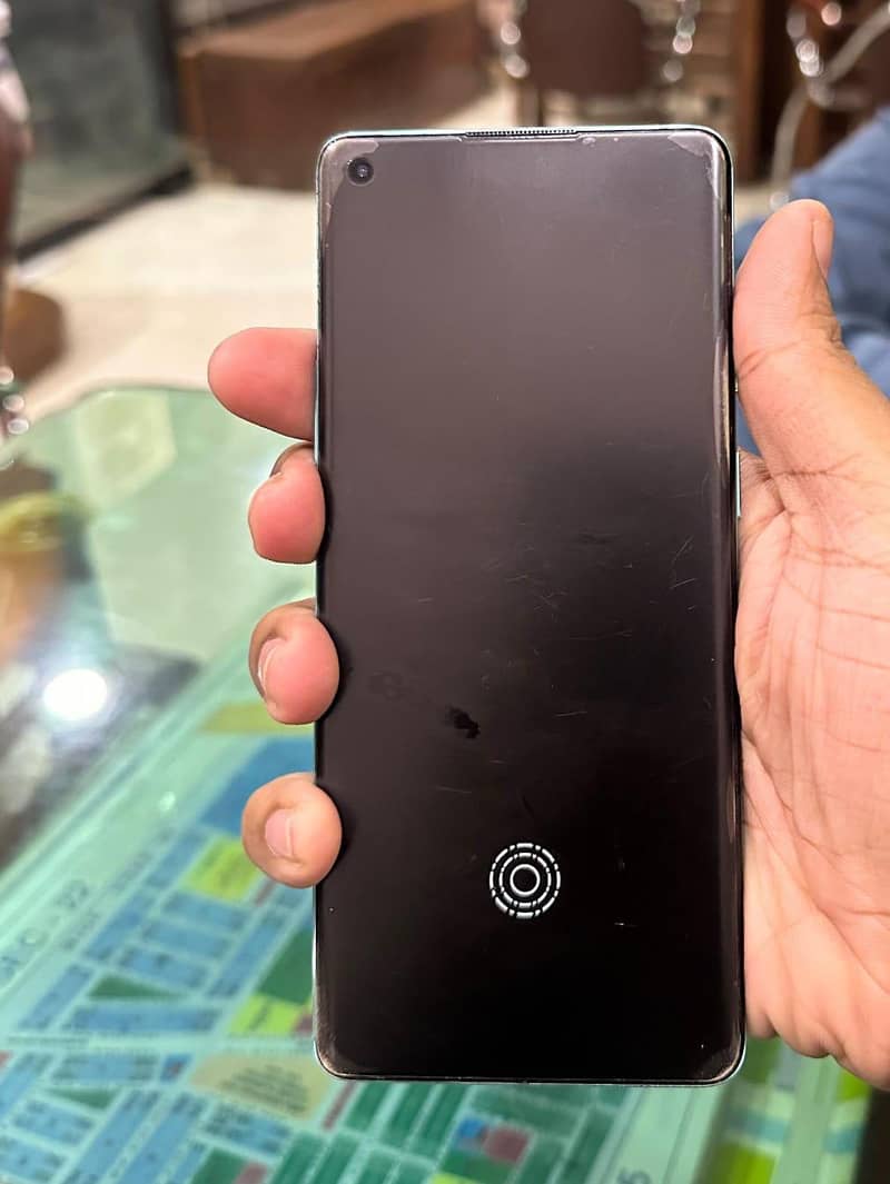 One Plus 8 Pro 0