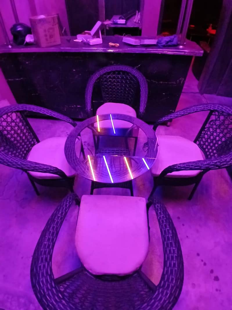 chairs set with table 1