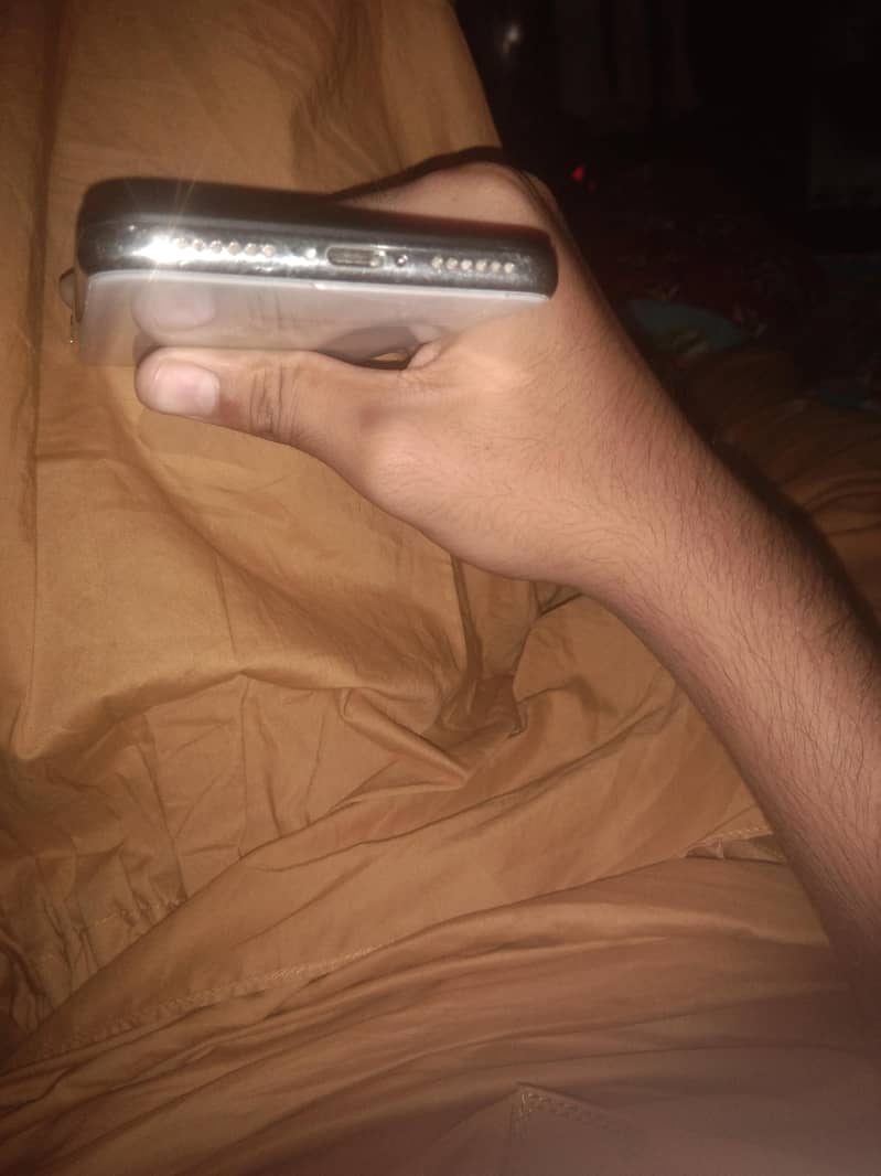 Apple iPhone X 2