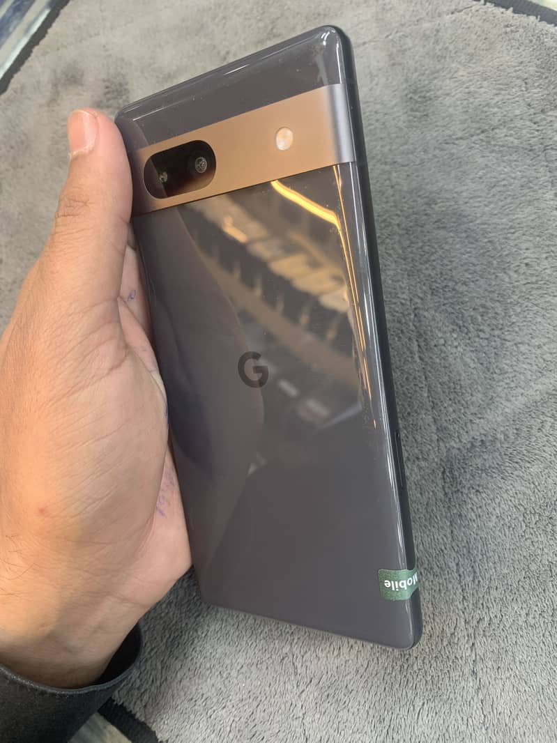 Google Pixel 7a 2