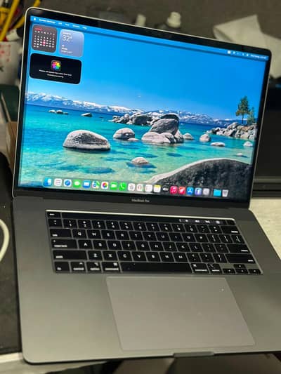 Macbook pro 16inch