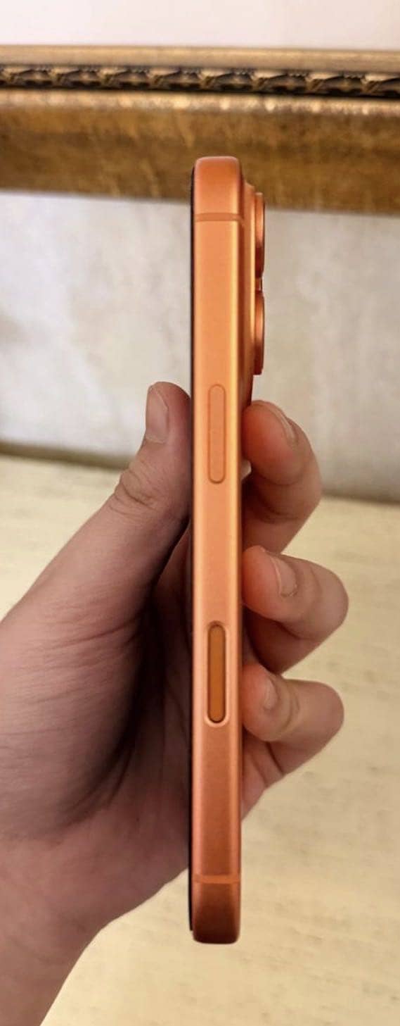 Apple iPhone 17 Pro 1