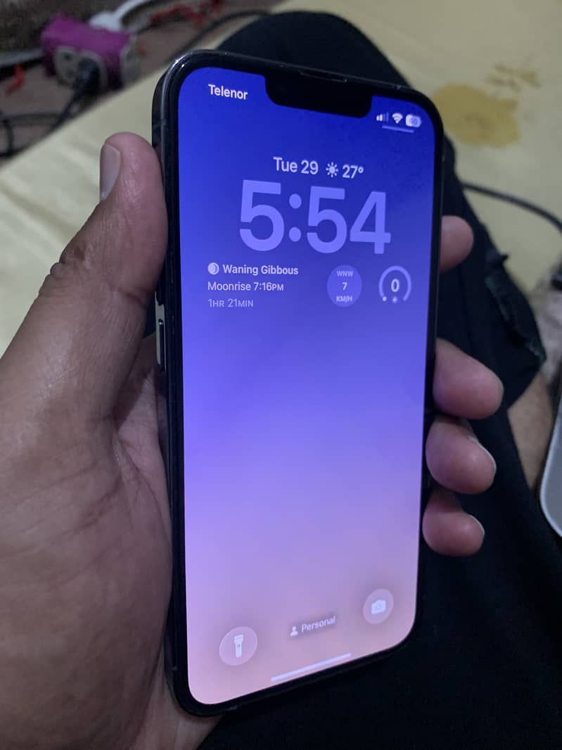 Apple iPhone 13 Pro 3