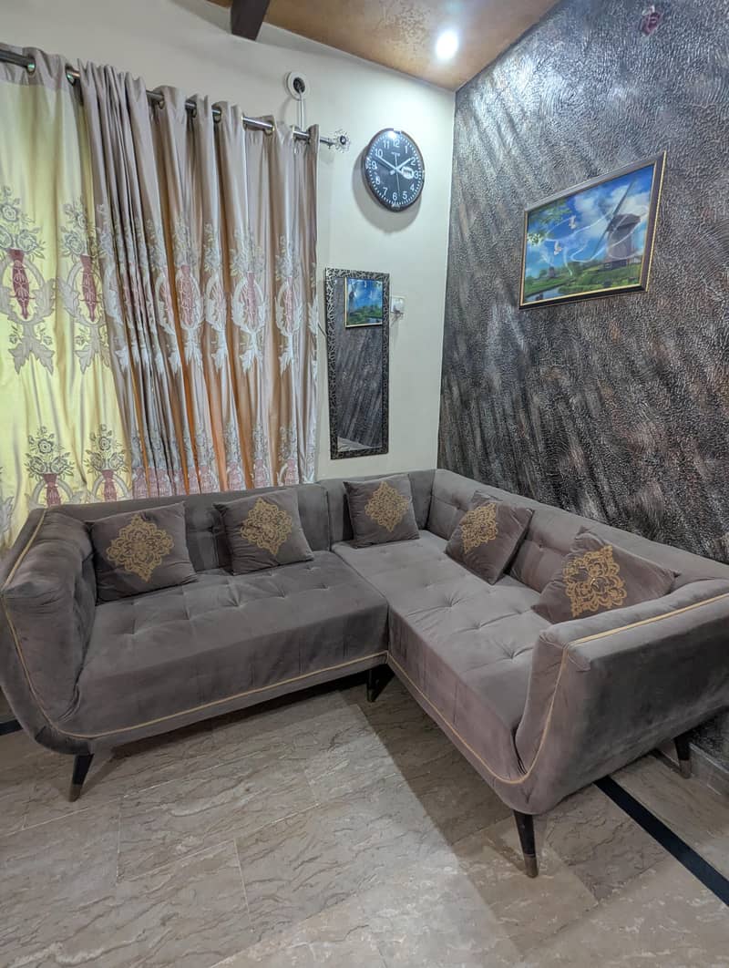 L shape corner sofa 0