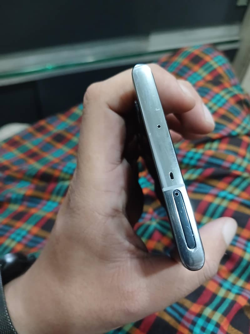 Samsung Mobile Note 10 Plus 1